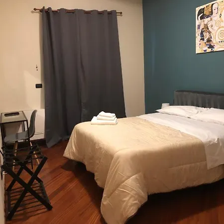 La Dimora Degli Artisti Bed & Breakfast Foggia Exterior photo